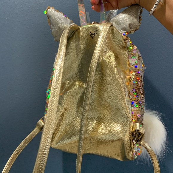 JUSTICE Unicorn Initial "D” Flip Sequin Backpack - Picture 4 of 6